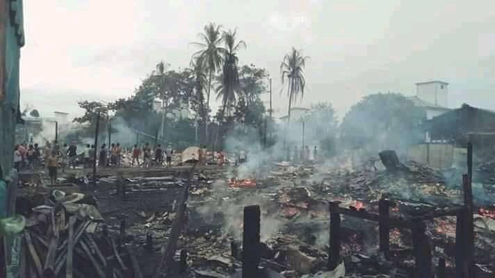 Kebakaran Hebat di Desa Tarusan Hanguskan 17 Rumah, 1 Gedung SD dan 5 Sarang Walet