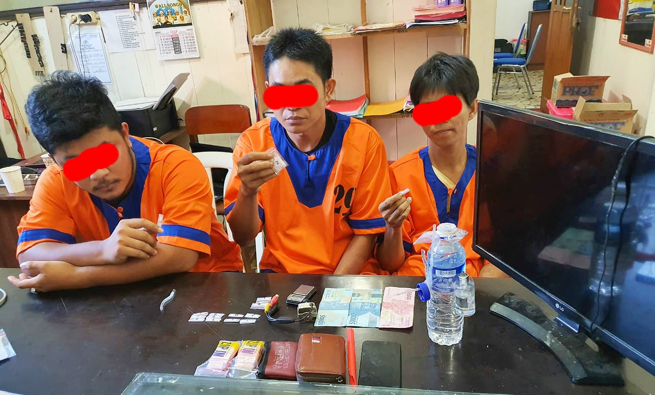 Asyik Transaksi Narkoba, Tiga Pemuda di Muara Teweh Diringkus Polisi