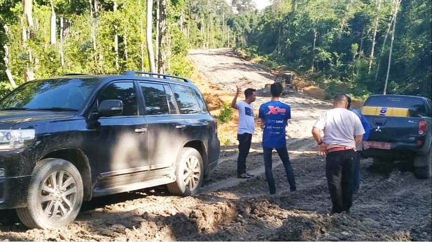 Cek Jalan Lemo – Batapah, Bupati Perintahkan Pengerasan Jalan