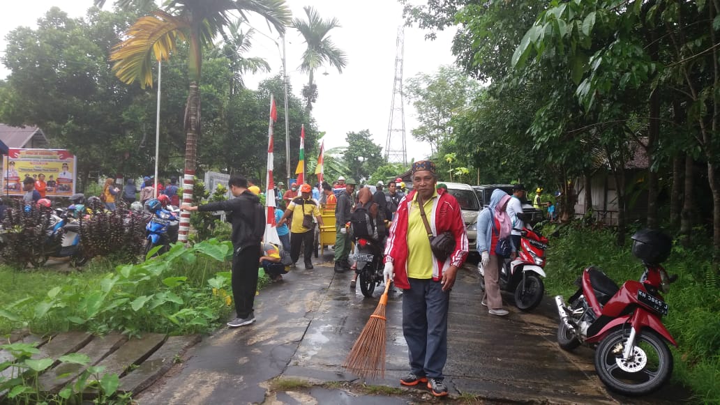 Jumat Bersih Momentum Hidupkan Kembali Semangat Gotong Royong