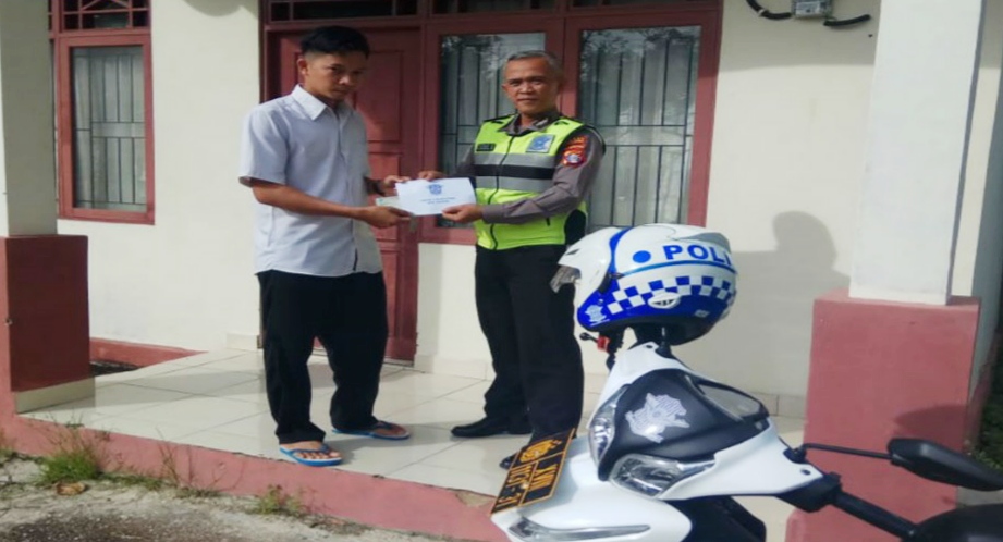 Enak Benar SIM dan BPKB Diantar Kerumah Oleh Satlantas Polres Barut