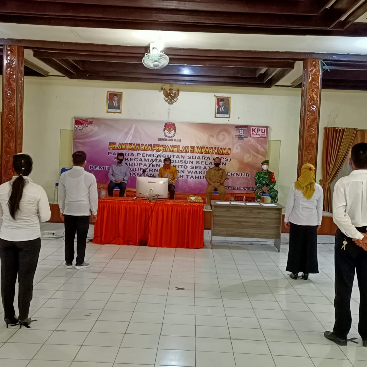 KPU Barito Selatan lantik Panitia Pemungutan Suara Pilgub Kalteng