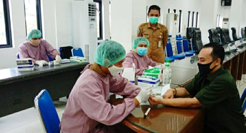 Unsur Pimpinan dan Anggota DPRD Barito Utara Jalani Rapid Test