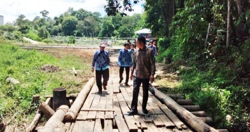 Warga Sabuh Minta Pembangunan Jembatan Sei Kambe Dilanjutkan