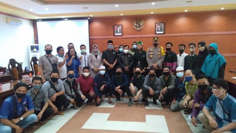 HMI dan SBSM Pilih Berdialog Dari Pada Demo Menyampaikan Aspirasi Tolak UU Cipta Kerja