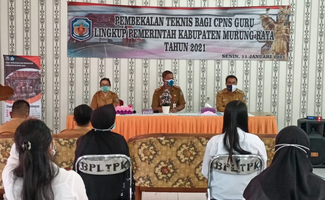 Disdikbud Mura Berikan Pembekalan untuk 30 CPNS Guru