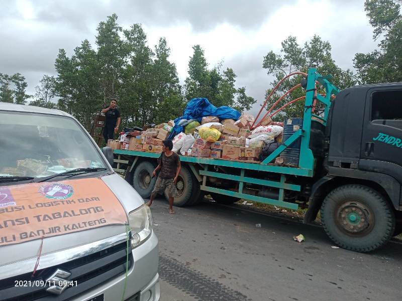 Tertahan di Bukit Rawi, Tim Relawan Aliansi Tabalong Dikawal PJR Polda Kalteng