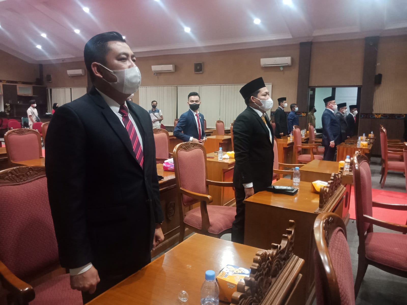 Ketua Komisi IV DPRD Kotim Minta Pemerintah Panggil Pihak Transportir Terkait Traffic light Ditabrak Truk