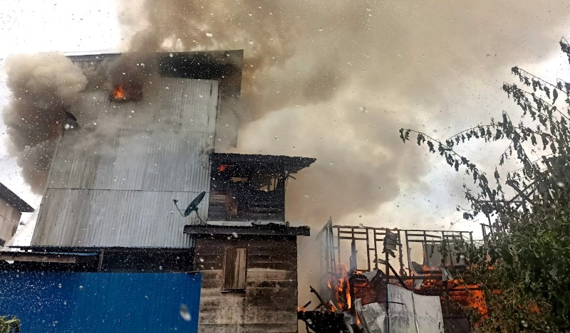 Kebakaran di Muara Teweh Hanguskan 13 Unit Rumah dan 5 Bangunan Sarang Walet