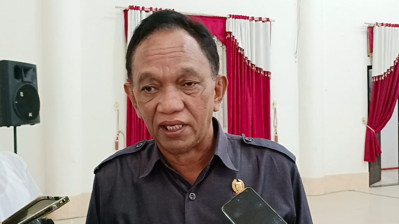 Bapemperda DPRD Barsel Bersama Tim Pemerintah Daerah Sepakati Satu Raperda Menjadi Perda