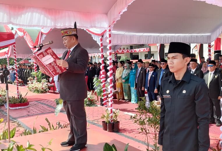 Ketua Dewan Doni Bacakan Teks Proklamasi HUT ke-78 RI