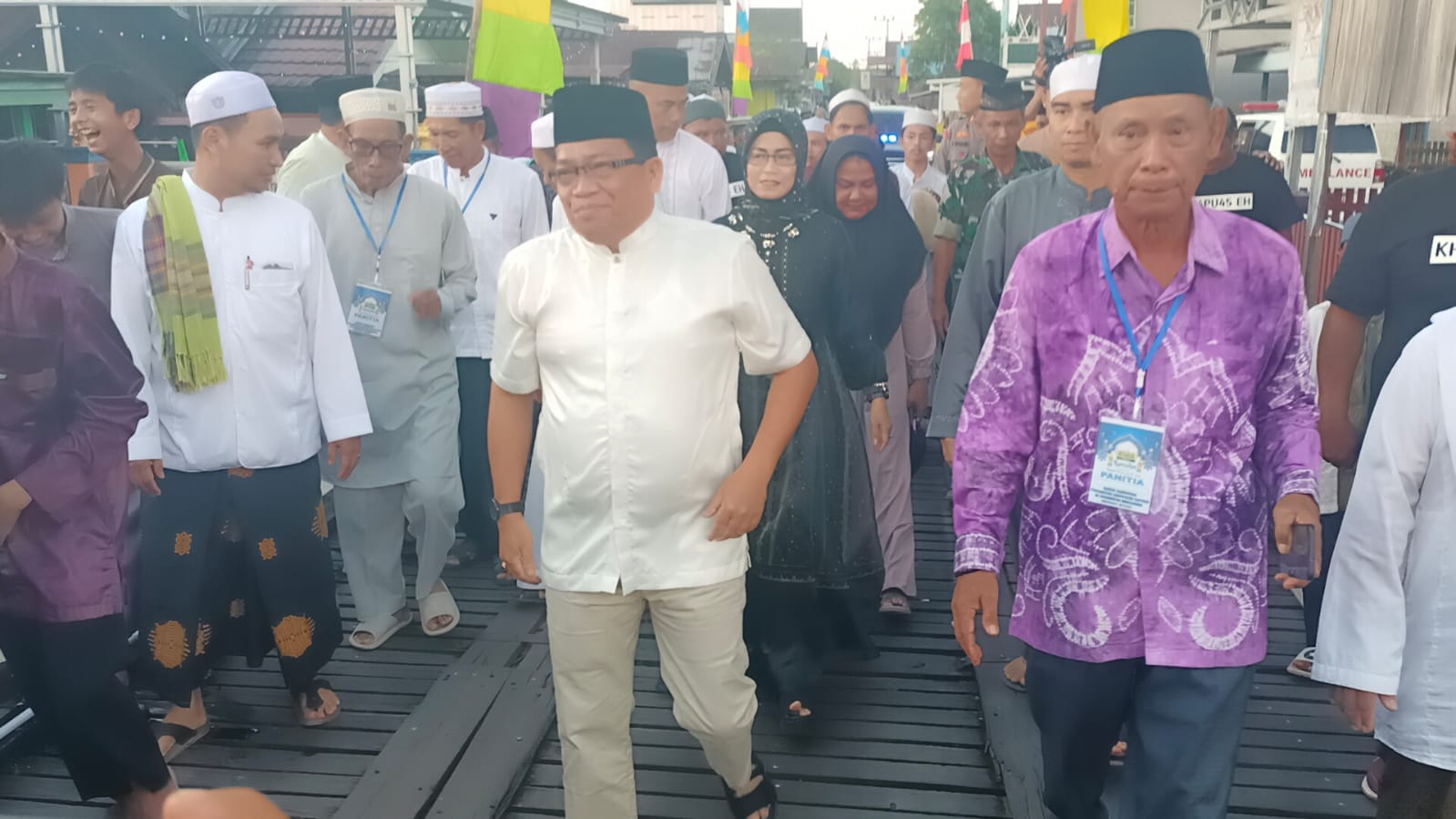 Pj Bupati Kapuas Minta PBS Bantu Perbaiki Jalan