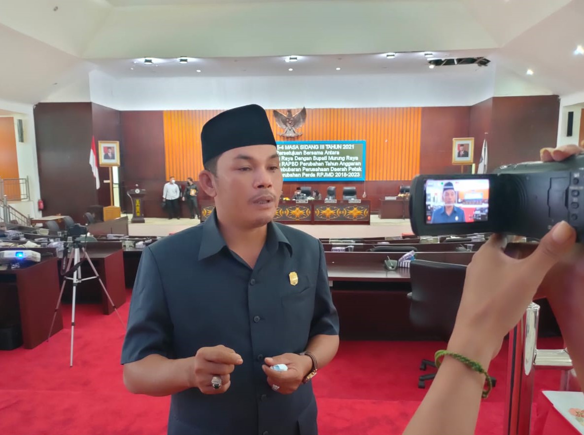 Dewan Ingatkan Pembayaran THR Tepat Waktu