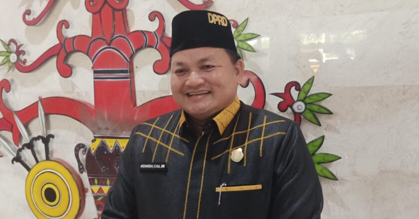 DPRD Kapuas Sampaikan Apresiasi dan Selamat Ulang Tahun kepada Polri