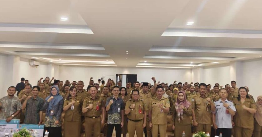 Pj Bupati Kapuas Launching Program UHC untuk MasyarakatÂ