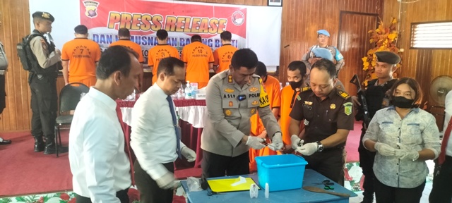 Polres Barito Selatan Musnahkan Barbuk Sabu Seberat 55,35 Gram