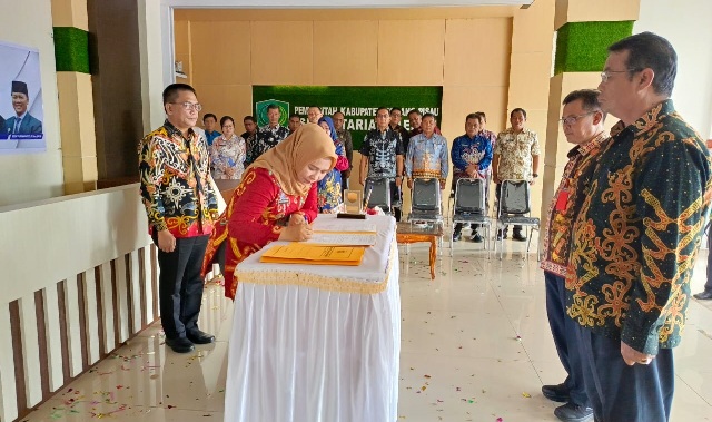 Pj Bupati Pulpis Hadiri Sertijab Kepala Ketahanan Pangan