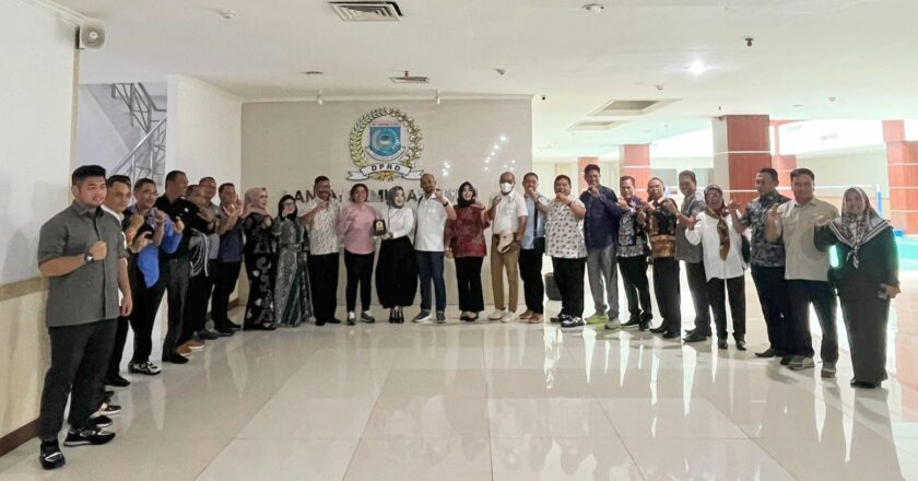 DPRD Kapuas Kunker ke DPRD Kota Tangerang Selatan Bahas Fungsi Pengawasan