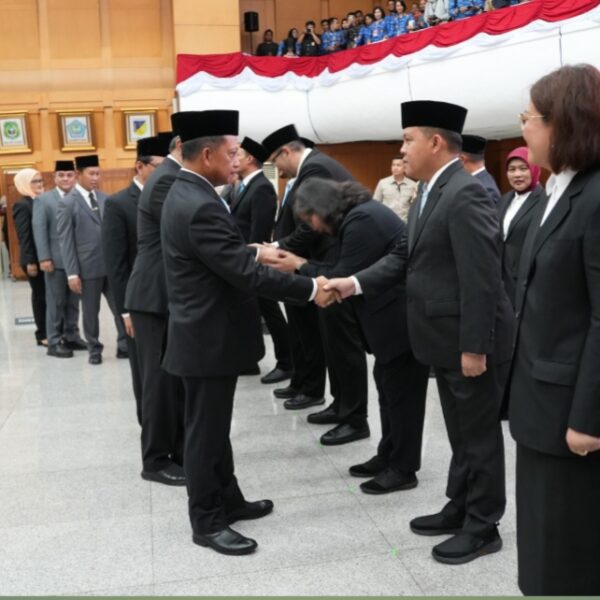 Mendagri Lantik Penjabat Bupati Barsel Sebagai Direktur Fasilitasi Kepala Daerah dan DPRD