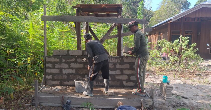 Pemasangan Dinding Keran Tembok di Desa Whngkur Baru Makin Semangat