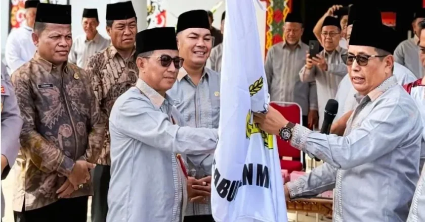 Bupati Heriyus Lepas 120 Kafilah MTQH XXXIII Murung Raya Menuju Muara Teweh