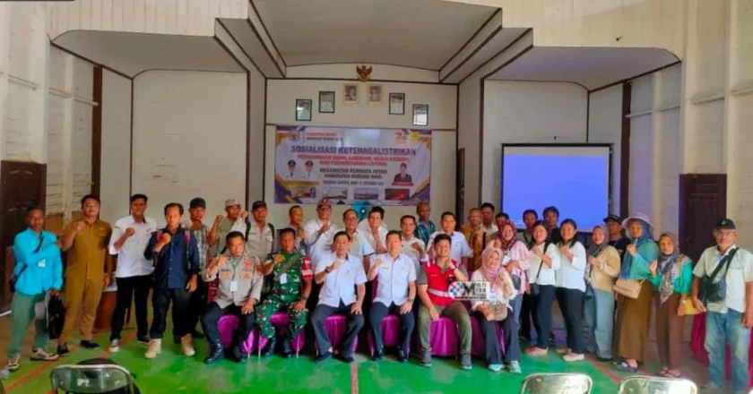 Pemkab Murung Raya Gelar Sosialisasi Ketenagalistrikan di Kecamatan Permata Intan