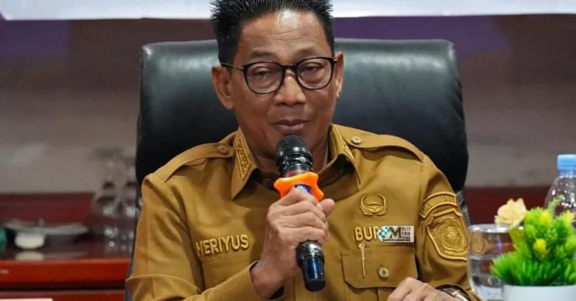 Pemkab Murung Raya dan Bank Kalteng Teken MoU Program Kartu Hebat Santri dan Murung Raya Cerdas