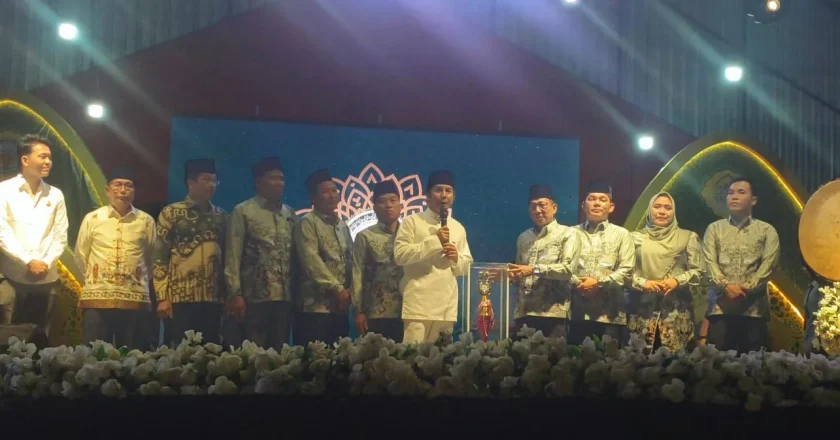 Bupati Murung Raya Heriyus Resmi Buka STQ ke 12