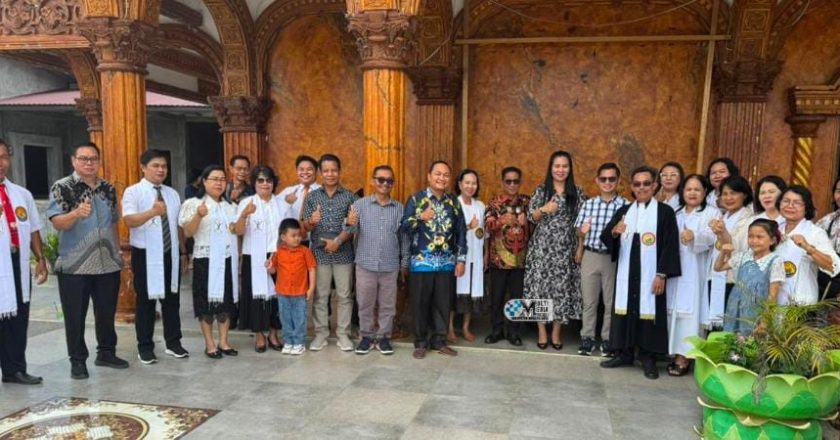 Pemkab Murung Raya Serahkan Enam Unit Motor Operasional untuk Majelis Sinode GKE