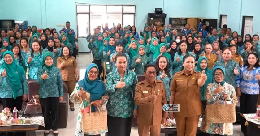 Bupati Heriyus Tekankan Peran Keluarga dalam Membangun Generasi Hebat