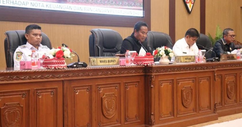 Wakil Bupati Katingan Hadiri Penyampaian Laporan Hasil Rapat Kerja Badan Anggaran DPRD