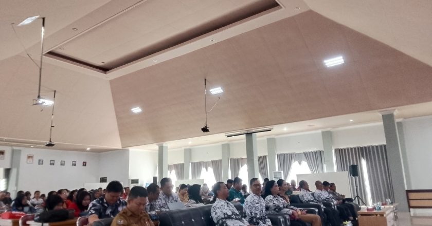 Plt Kadisdik Katingan : Pendampingan Akreditasi Sekolah Guna Tingkatkan Kualitas Pendidikan