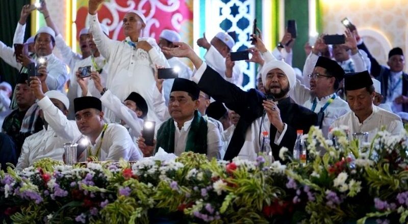 Ribuan Warga Padati Barito Utara Bershalawat di Arena Tiara Batara