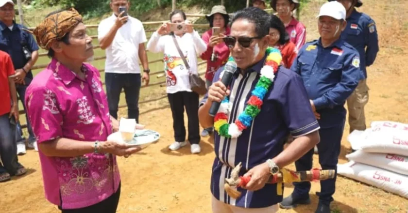 Budidaya Ikan Perkuat Ekonomi Desa Sungai Lunuk