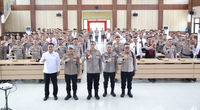 Kunker ke Mapolres Barsel, Wakapolda Kalteng Tekankan Penguatan Kinerja dan Pelayanan Publik