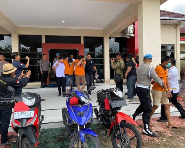 Tiga Terduga Pelaku Curas dan Curanmor Sempat Viral di Medsos Diamankan, Kapolres : Modus Jual Stiker Bertuliskan Nuansa Agama