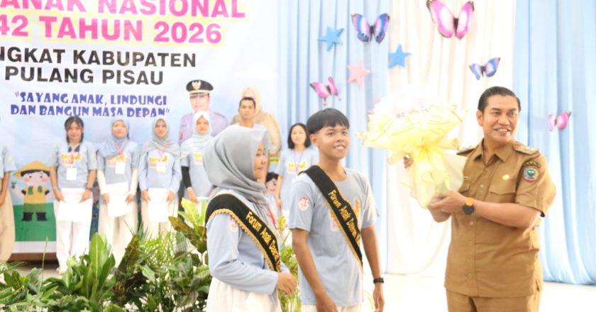 Wabup Pulpis Ingatkan Anak Tidak Berlebihan Menggunakan Gawai