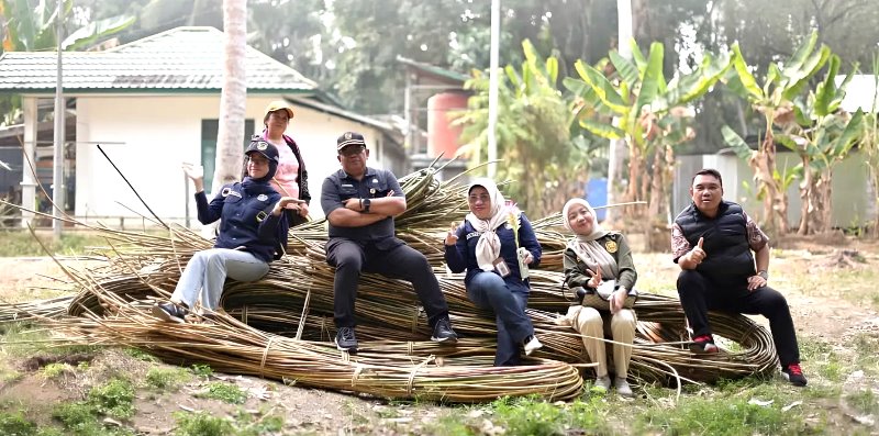 Pemkab Barito Utara Dorong Pengembangan Rotan Menjadi Produk Bernilai Tambah