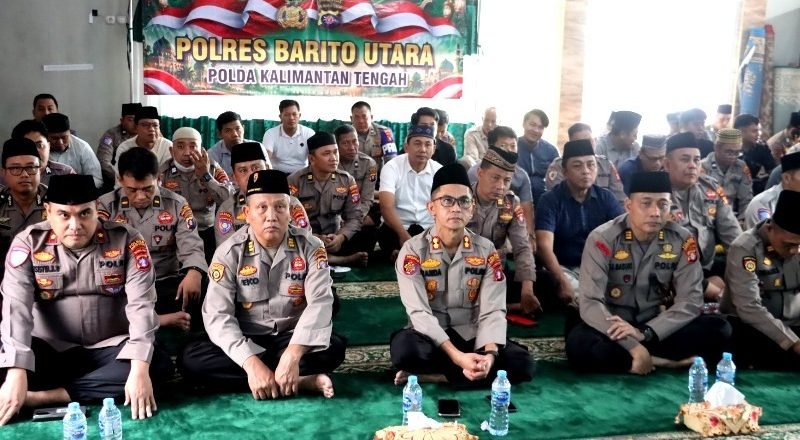 Kapolres Barut dan Jajaran Ikuti Ngaji Kebangsaan Virtual Bersama Kapolri dan Gus Baha